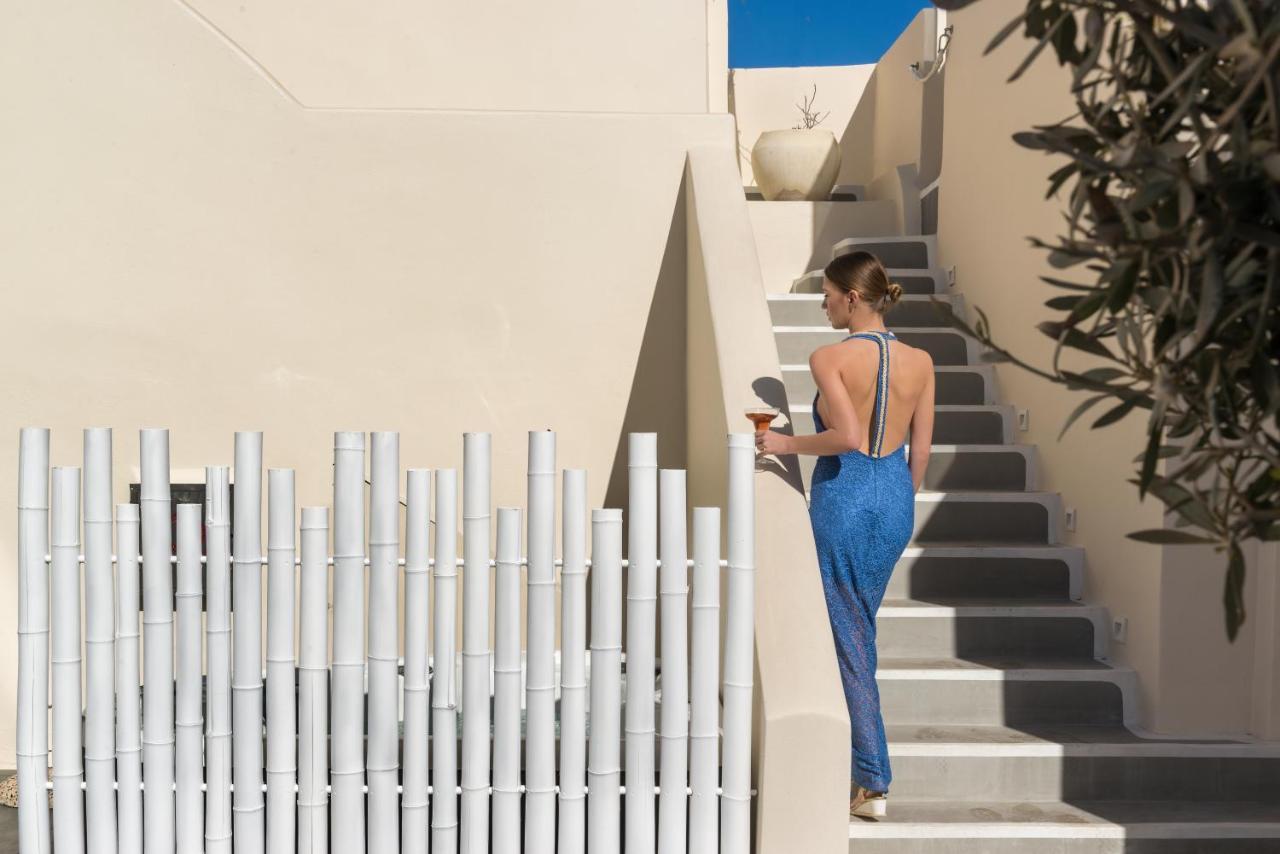Mythical Blue Luxury Suites (Adults Only) Fira  Exterior photo