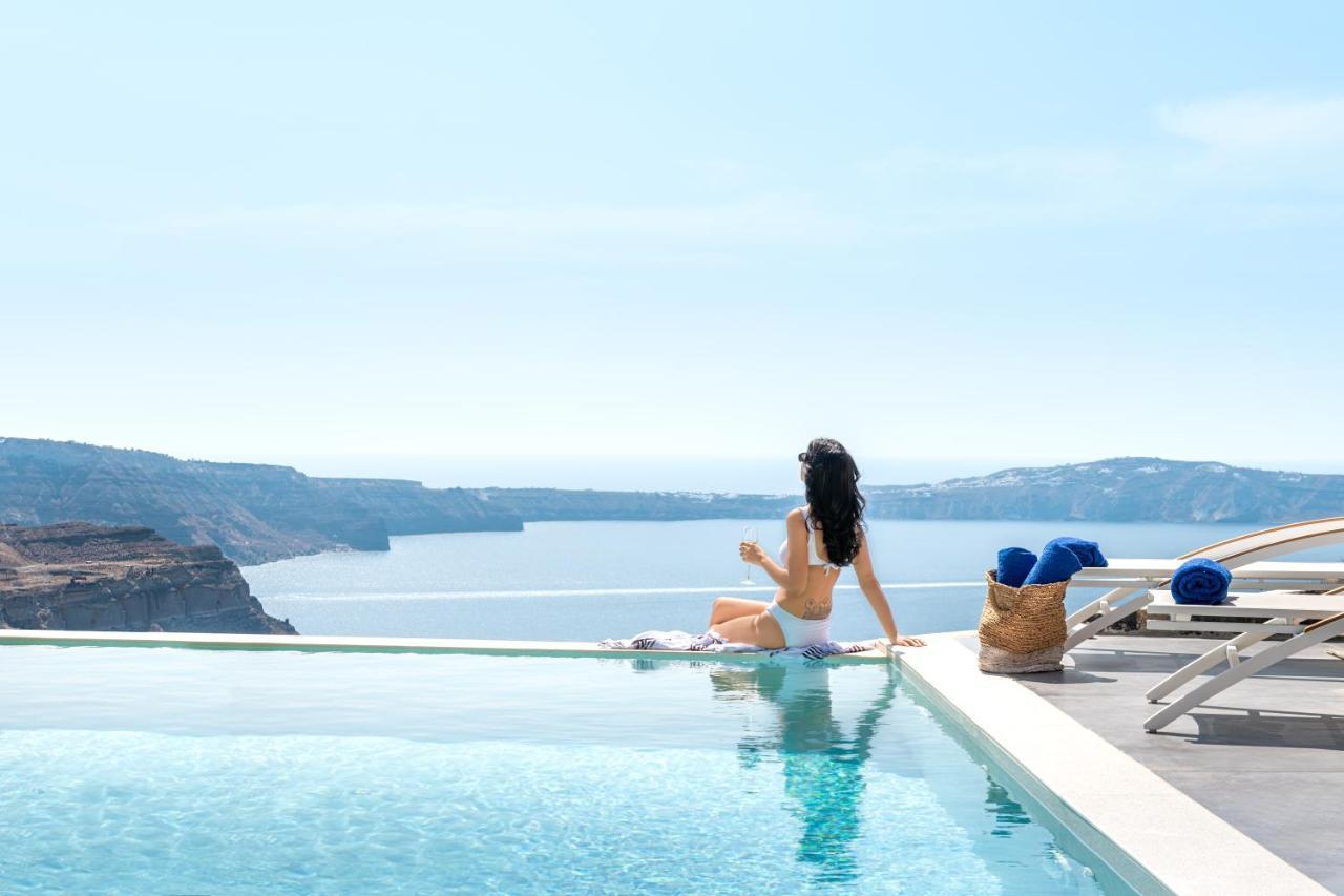 Mythical Blue Luxury Suites (Adults Only) Fira  Exterior photo