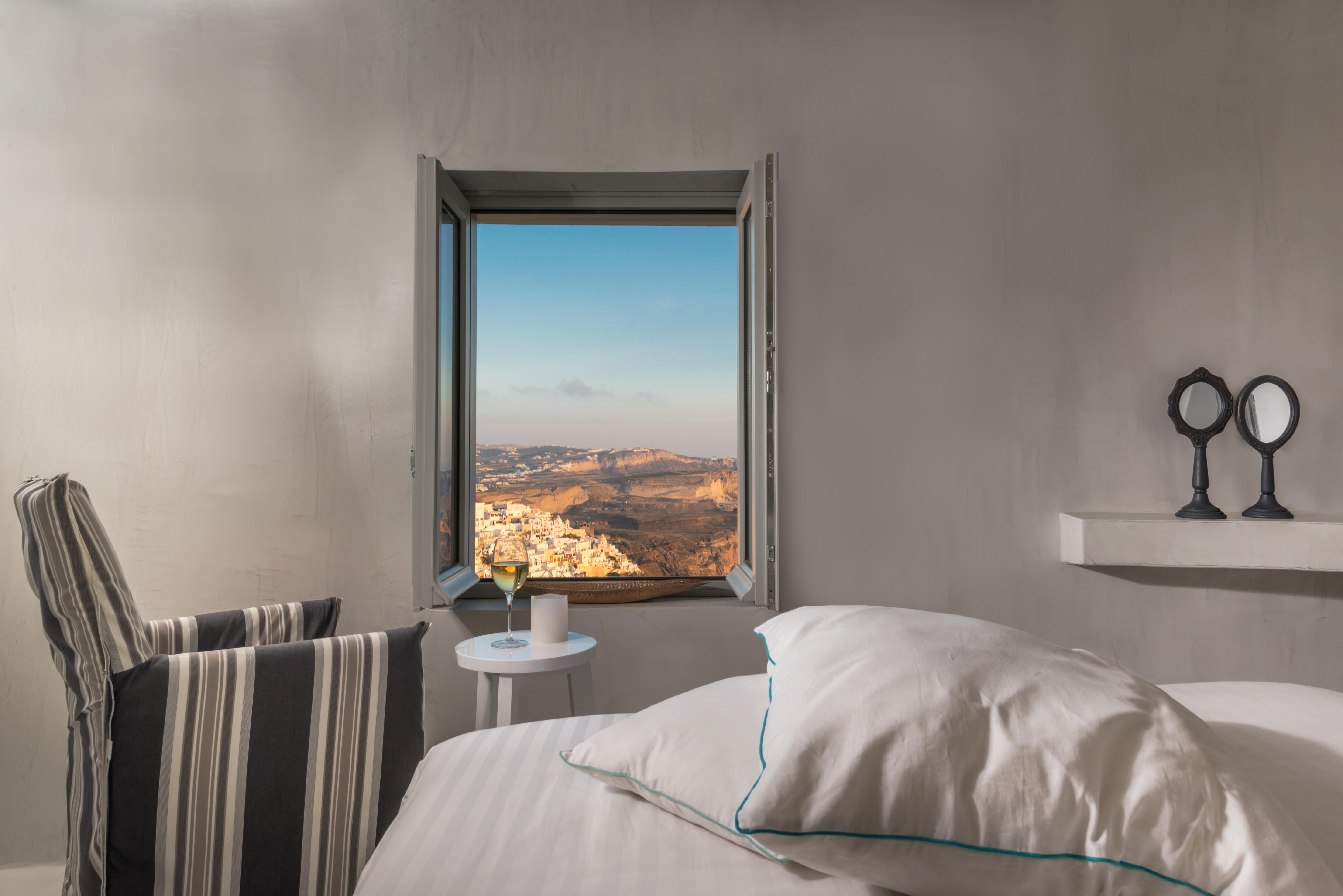 Mythical Blue Luxury Suites (Adults Only) Fira  Exterior photo