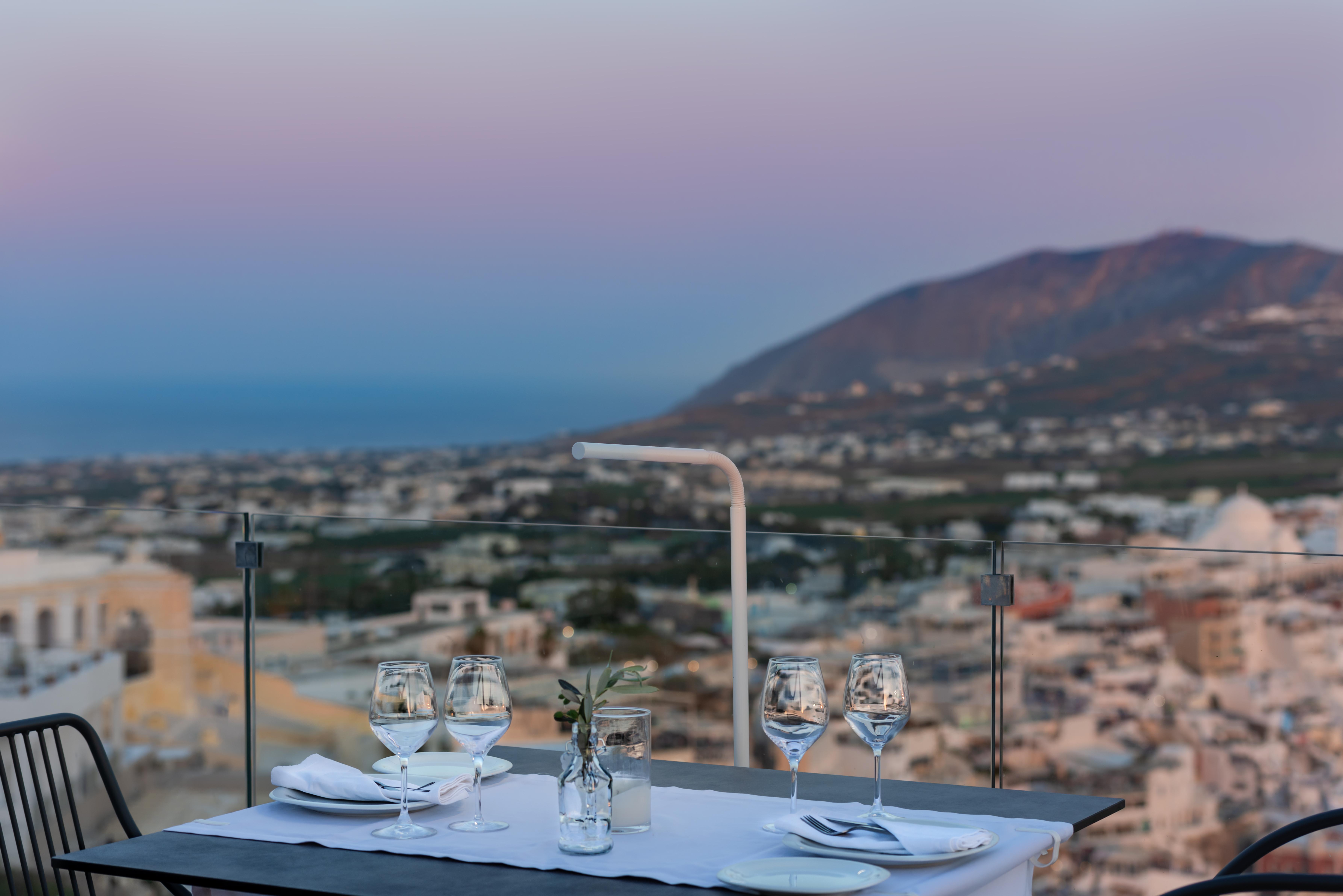 Mythical Blue Luxury Suites (Adults Only) Fira  Exterior photo