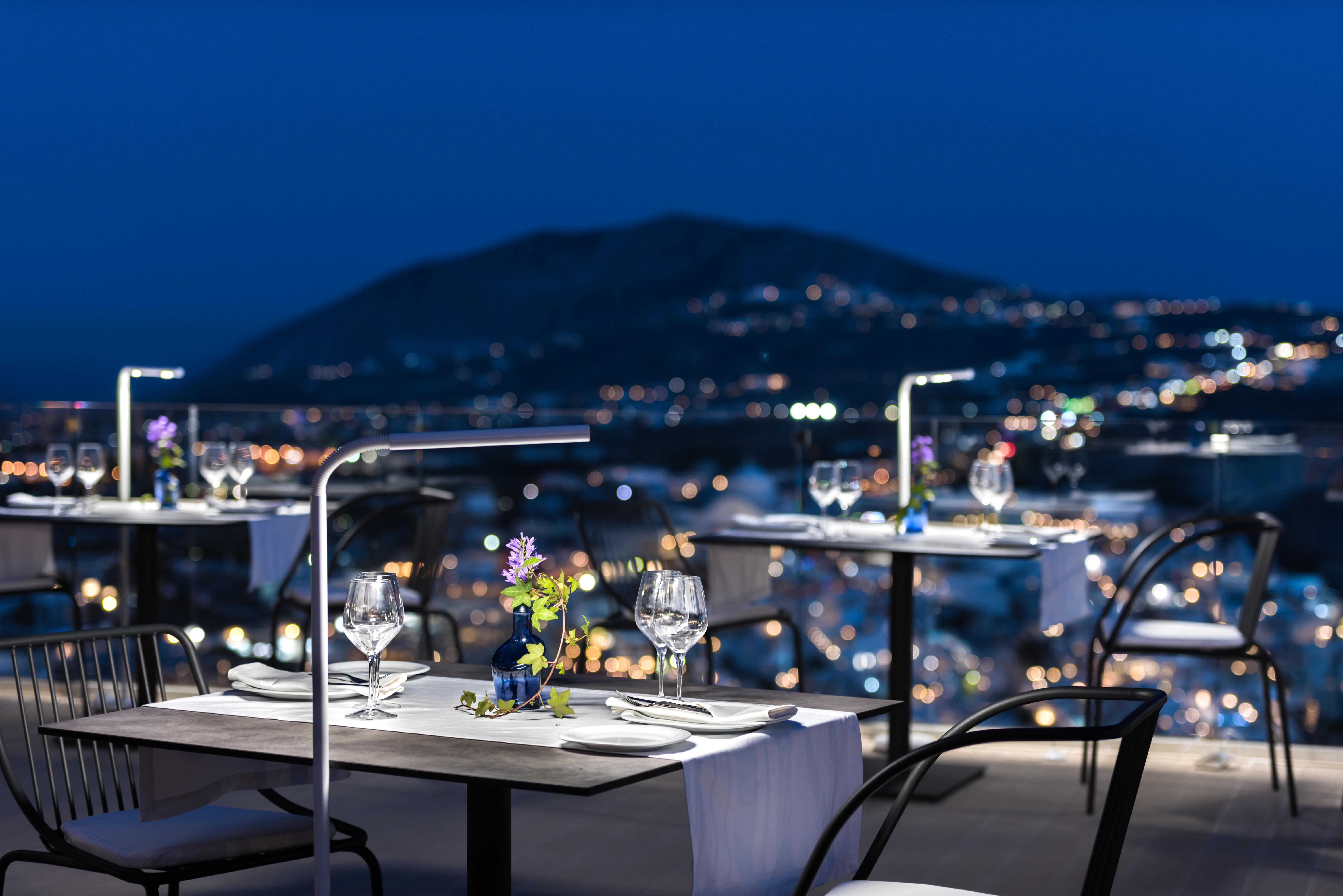 Mythical Blue Luxury Suites (Adults Only) Fira  Exterior photo